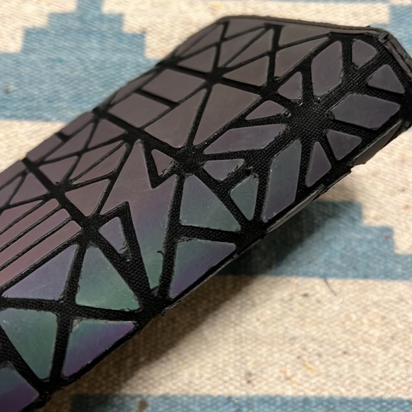 RAVE Clutch Wallet - Picture 15 of 16